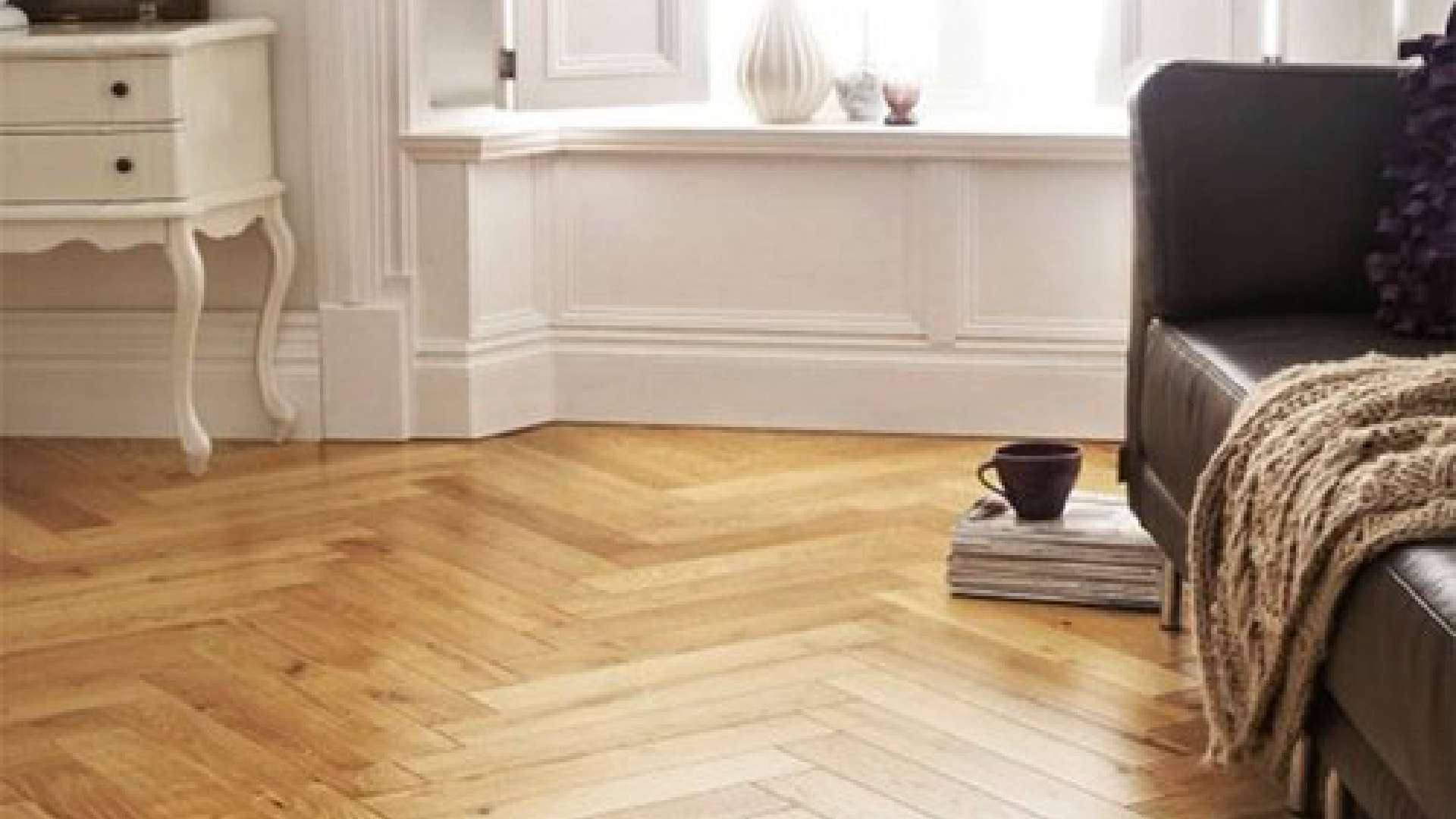 Có Nên Lót Sàn Gỗ Phòng Ngủ? Kinh Nghiệm Chọn Sàn Phù Hợp Cho Không Gian Nghỉ Ngơi